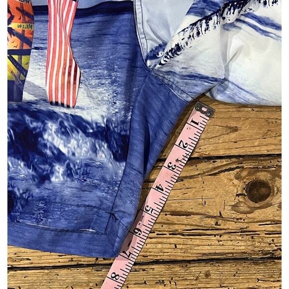 Trunks Surf & Swim Co Men’s Size M Blue Surf Tables Print Swim Trunks NWOT - Picture 5 of 7
